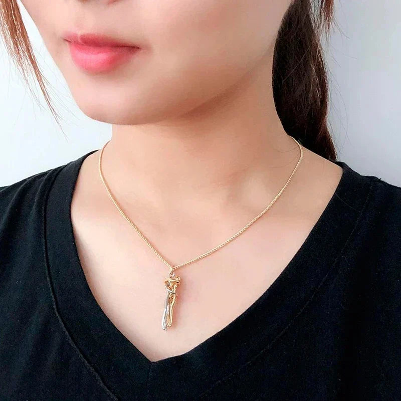Hugging Necklace®